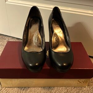 Sofft heels